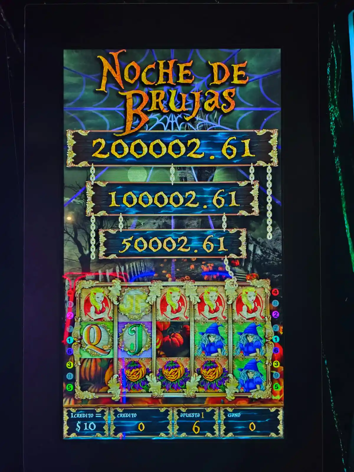 Noche de Brujas | Tragamoneas VIP
